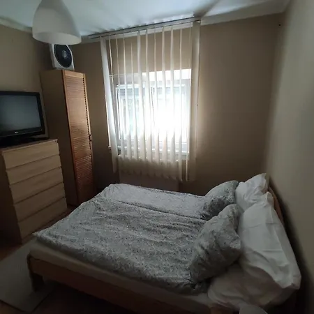 Nyaraló Star *